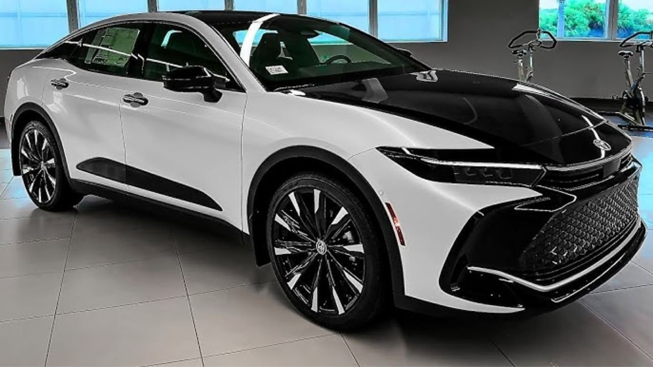 Toyota Crown 2025