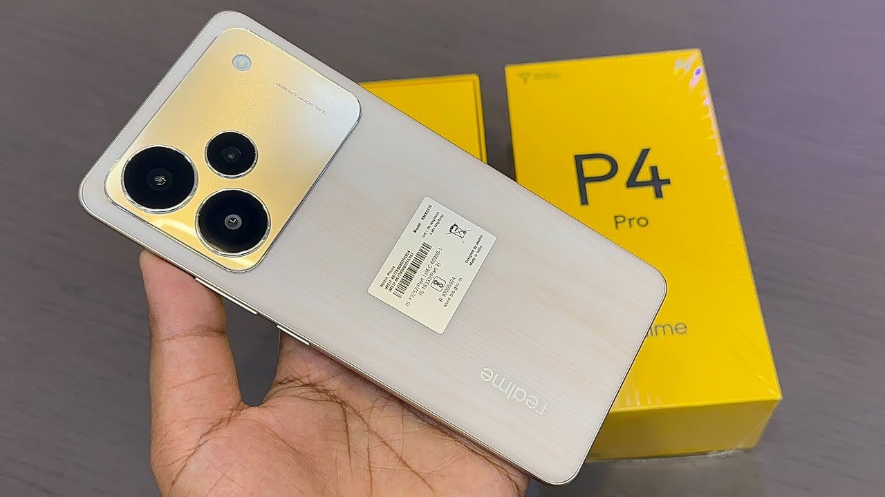 Realme P4 Pro 5G Unveiled: Massive 7,000mAh Battery and 144Hz AMOLED Steal the Show